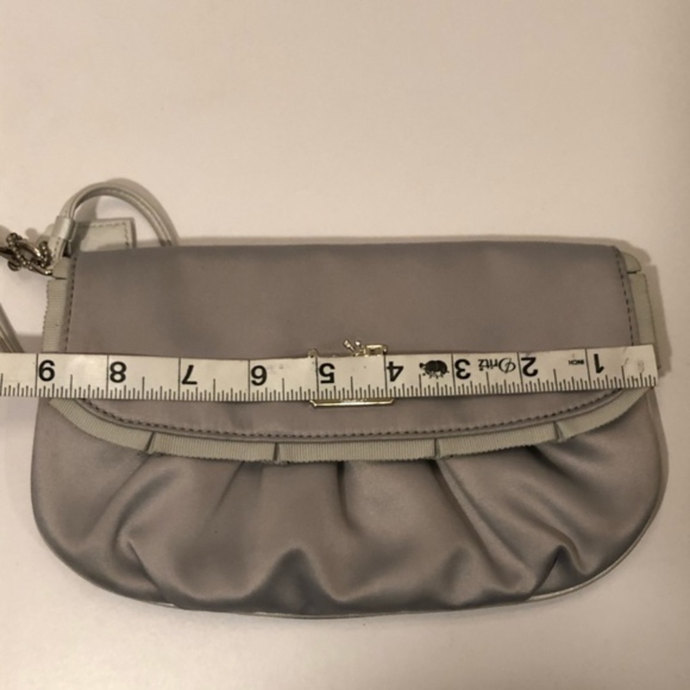 Coach gray satin evening wristlet clutch bag - Picture 5 of 11